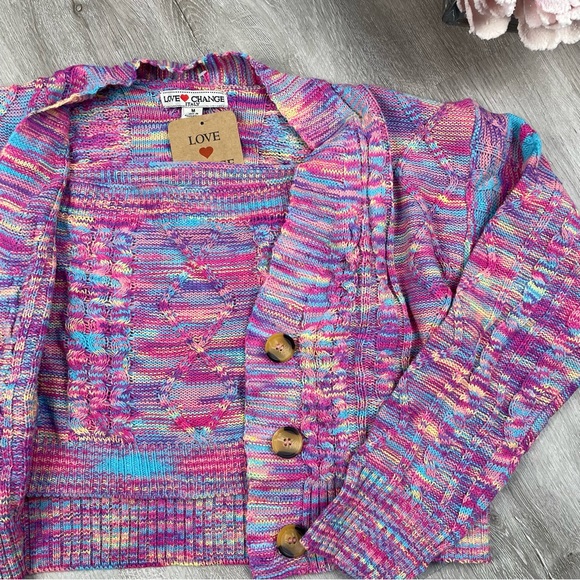 NWT Love Change Italy Crop top with Sweater Medium - Picture 2 of 7